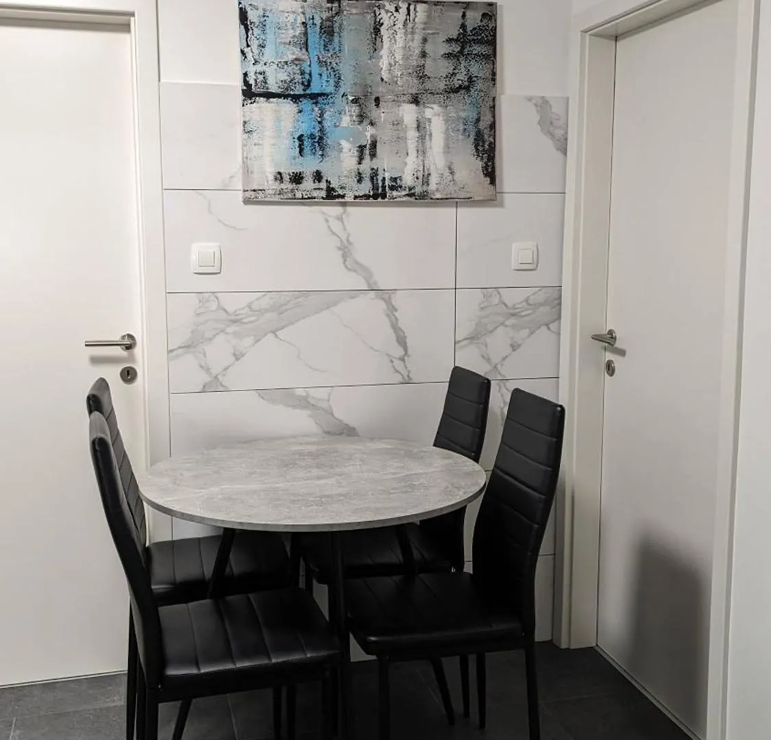 Apartments Kety - Central Heating Crikvenica